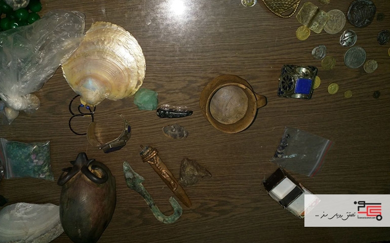 ۱۳۵ قطعه شیء تاریخی و بدل در کرمانشاه کشف شد.