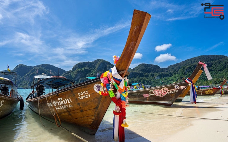 راهنمای سفر به جزیره فی فی در تایلند + معرفی تفریحات و جاذبه‌های گردشگری